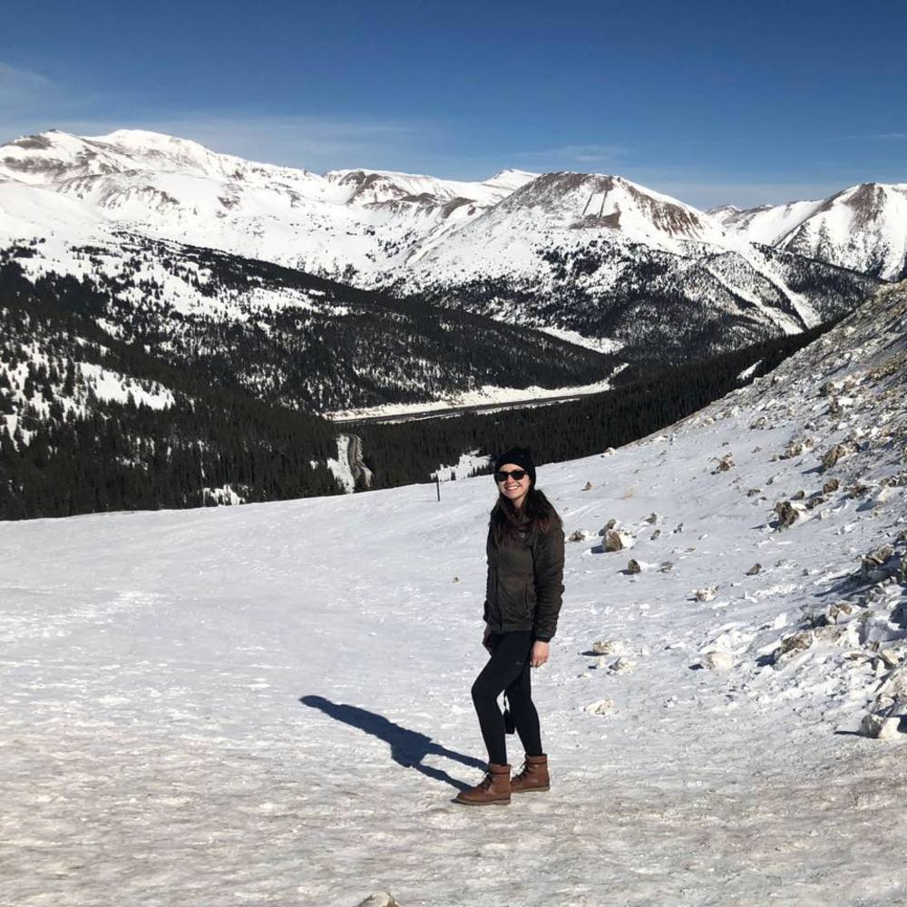 Meet your Posher, Caitlin